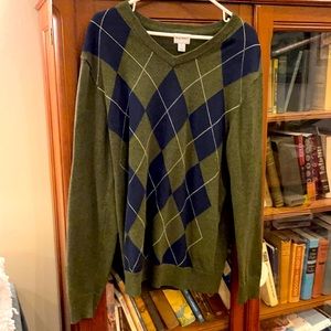 Old Navy Men’s Large 100%cotton long sleeve V neck sweater